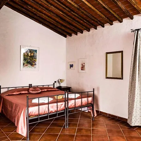 Poderino San Cristoforo 3* Lajatico