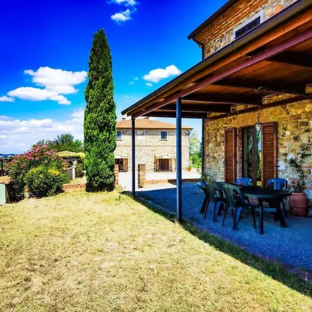 Poderino San Cristoforo 3* לייטיקו