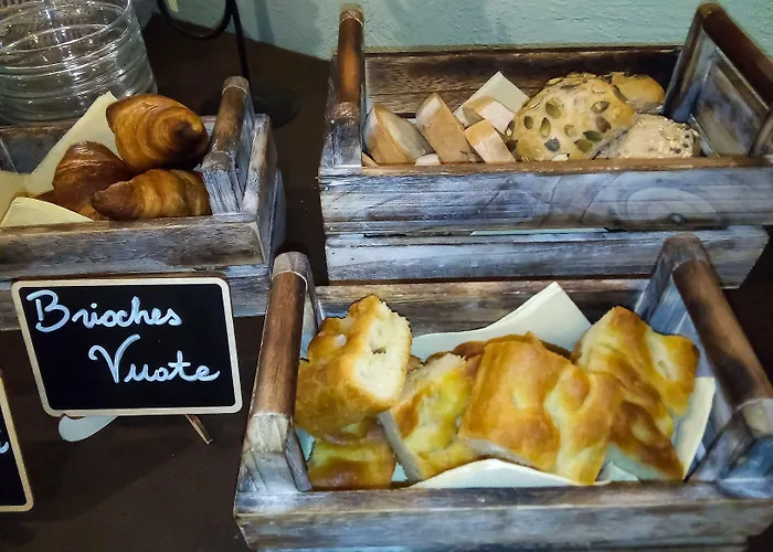 Отель Poderino San Cristoforo Лаятико