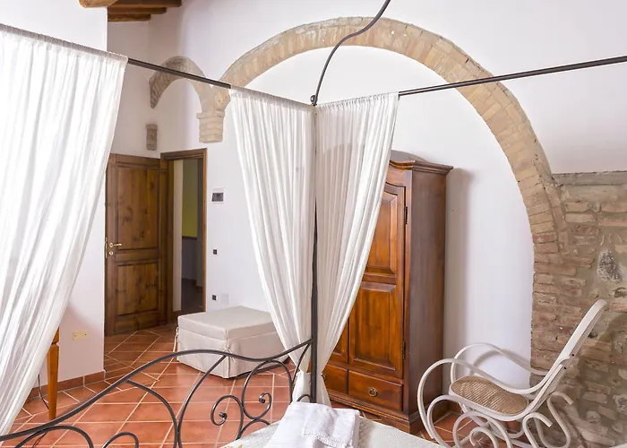 Отель Poderino San Cristoforo 3*