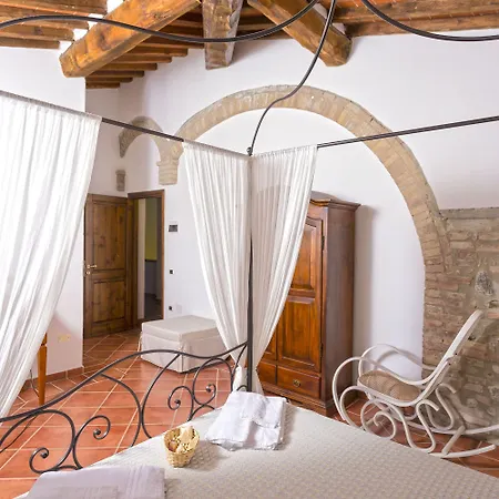 ホテル Poderino San Cristoforo 3*